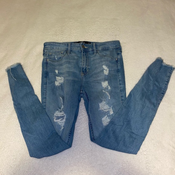 HIGH RISE SUPER SKINNY DISTRESSED JEANS - Picture 1 of 2